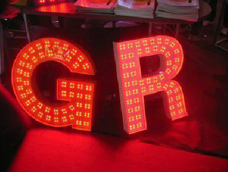 广元LED发光字常见的安装误区。